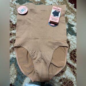 NWT Women Shapermint Essentials All Day Every Day High Waisted Shaper Panty XS/S